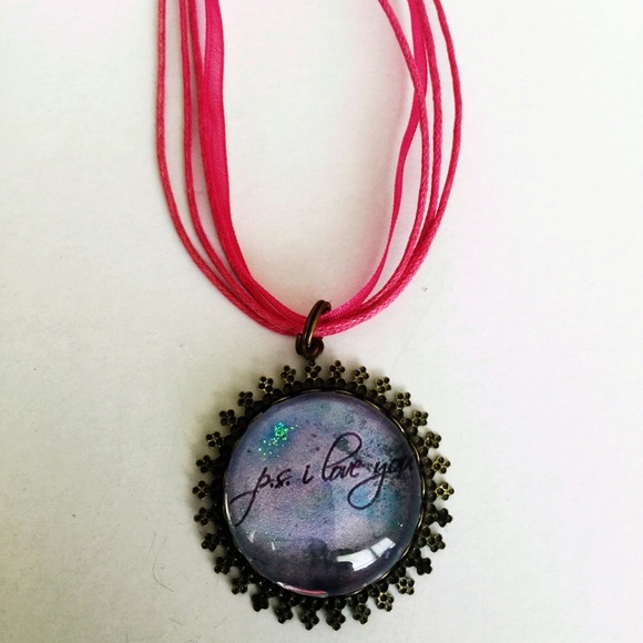 Handmade love necklace - Picture 2 of 4